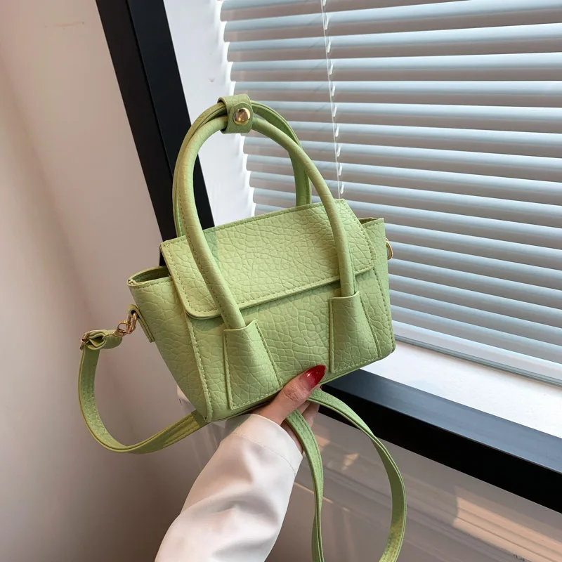 

2023 Minimalist Summer Color Texture Westernized Soft Face Casual One Shoulder Crossbody Portable Small Square Bag for Women