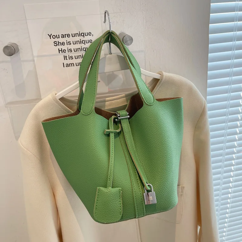 

Korean Version of The High-quality Texture Bag Women's 2022 New Simple Women's Handbag All-match Fashion Bucket Bag Shoulder Bag