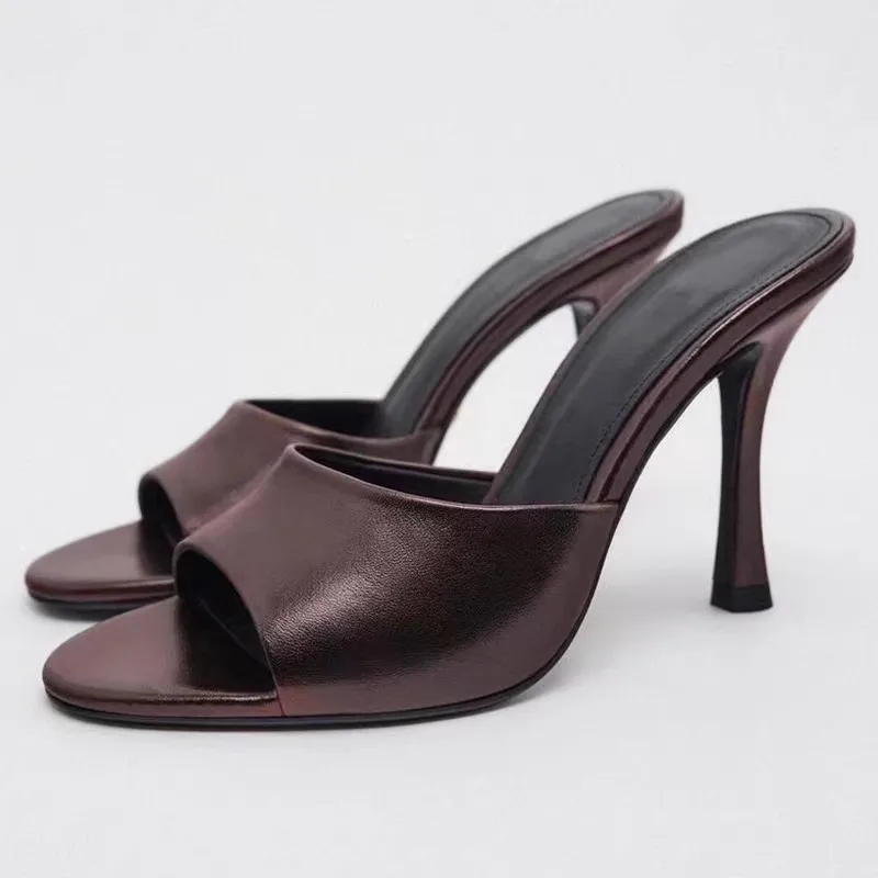 Женские туфли на высоком каблуке с ремешком пятке круглым носком