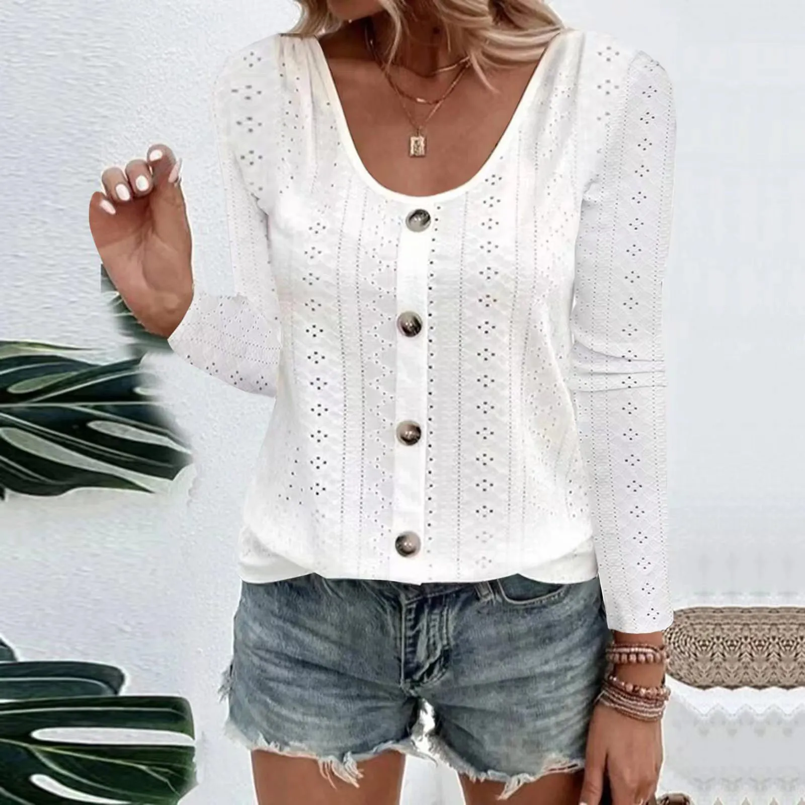 

Amazon wish 2023 autumn and winter new womens casual round-necked loose single-breasted blouse white