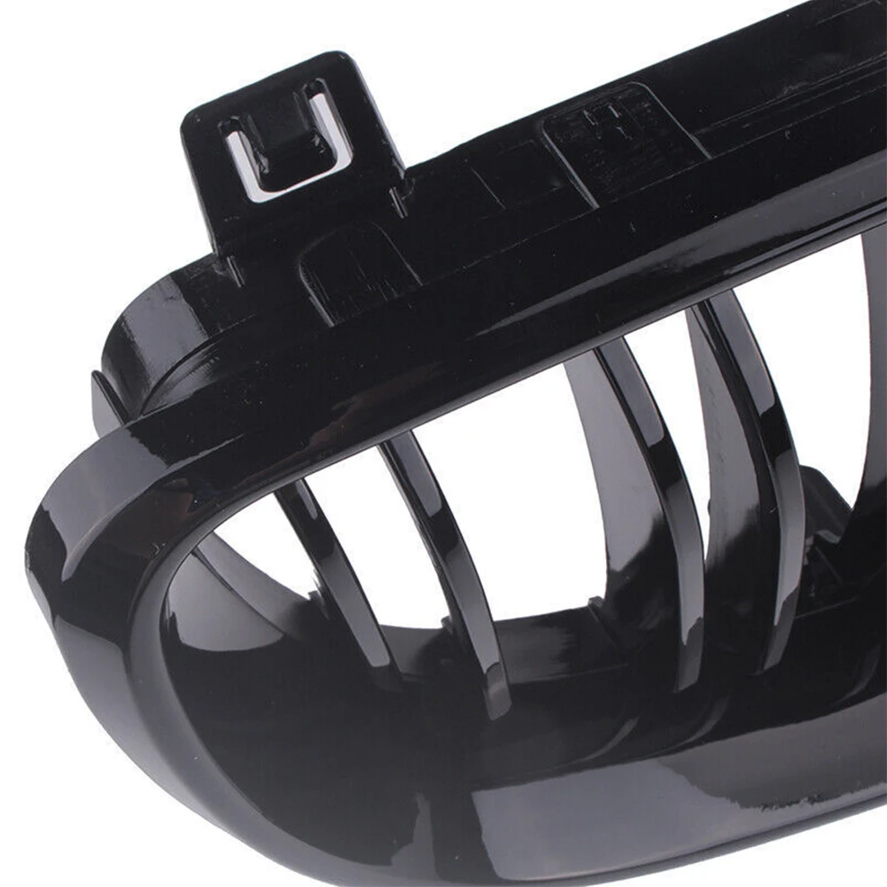 Рисунок 6 - Передняя решетка автомобиля с 11 колоннами