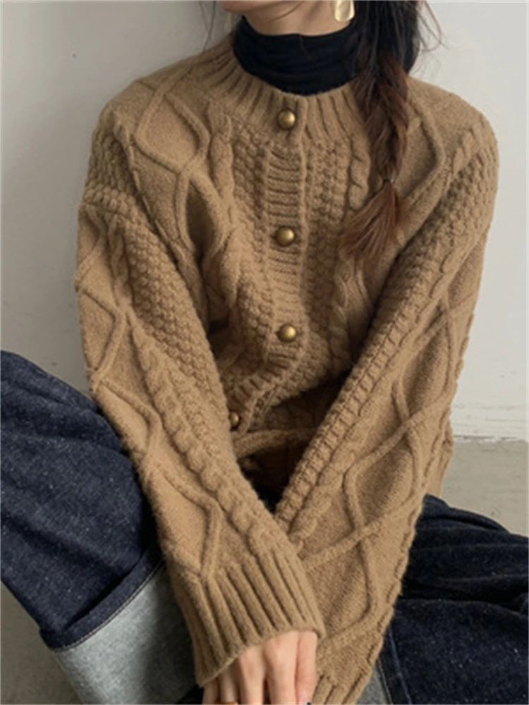 

Fall 2021 Women Clothing Oversize Womens Sweaters Autumn Vintage Loose Winter Sweater Knitted Women Cardigan Knit Button Maxi