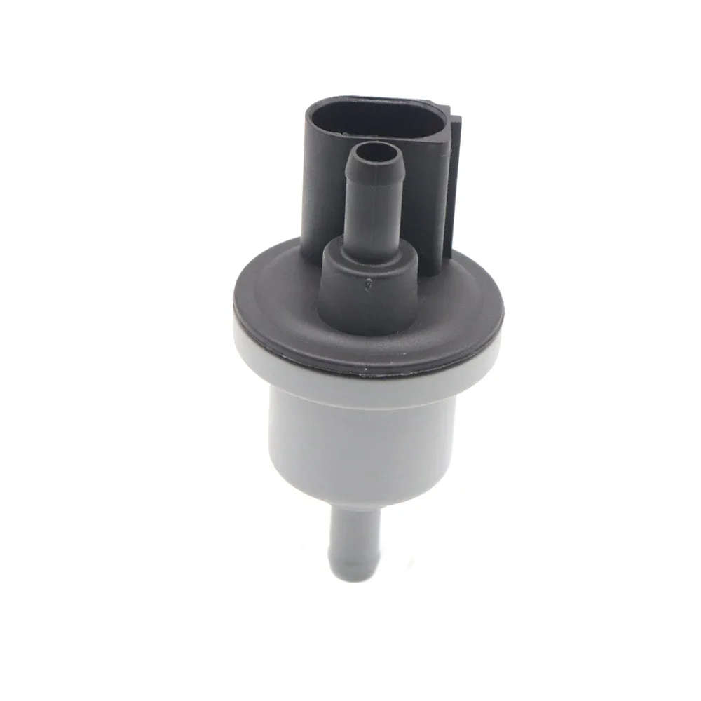 Топливная канистра для Audi A4 A8 Q7 Volkswagen Passat CC Golf Touareg 133 л 06D133517B 06D 517 B