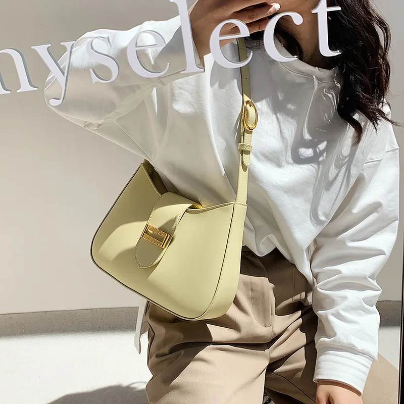 

Elegant Women's Bag Soft Leather Shoulder Bag New Moon Bag 2022 Fashion Stick Bag Female Underarm Bag Solid Color Handbags