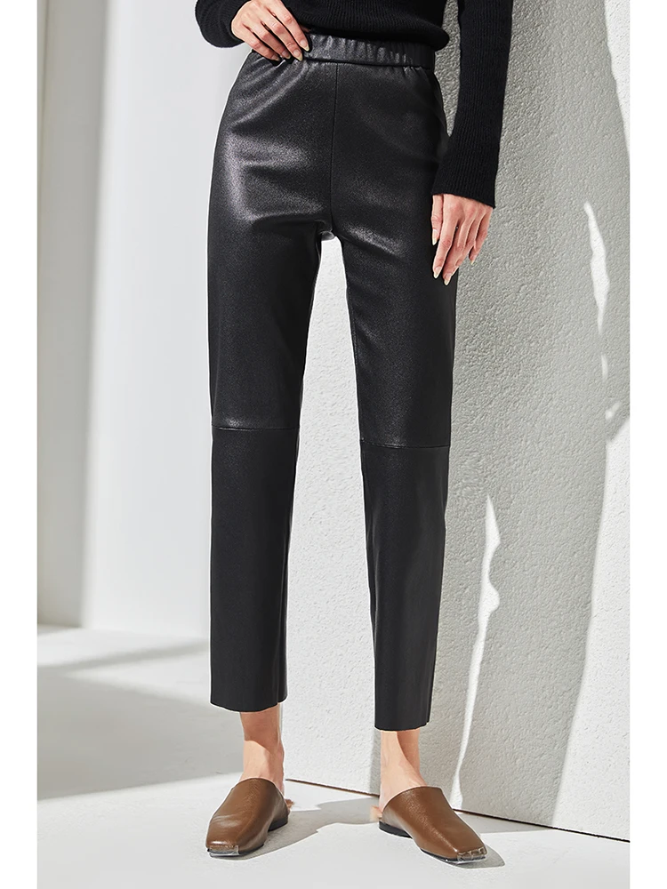 Рисунок 5 - Женские брюки из натуральной кожи Tajiyane