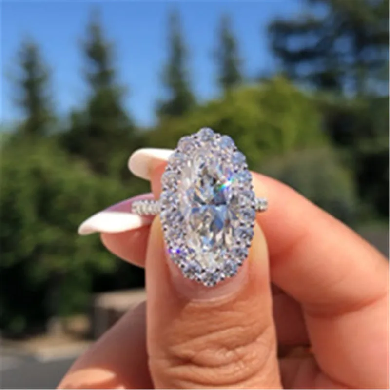 

European and American Luxury Female Crystal Oval Ring with Zircon Fashion Wedding Cocktail Ring Promise Big Engagement Ring