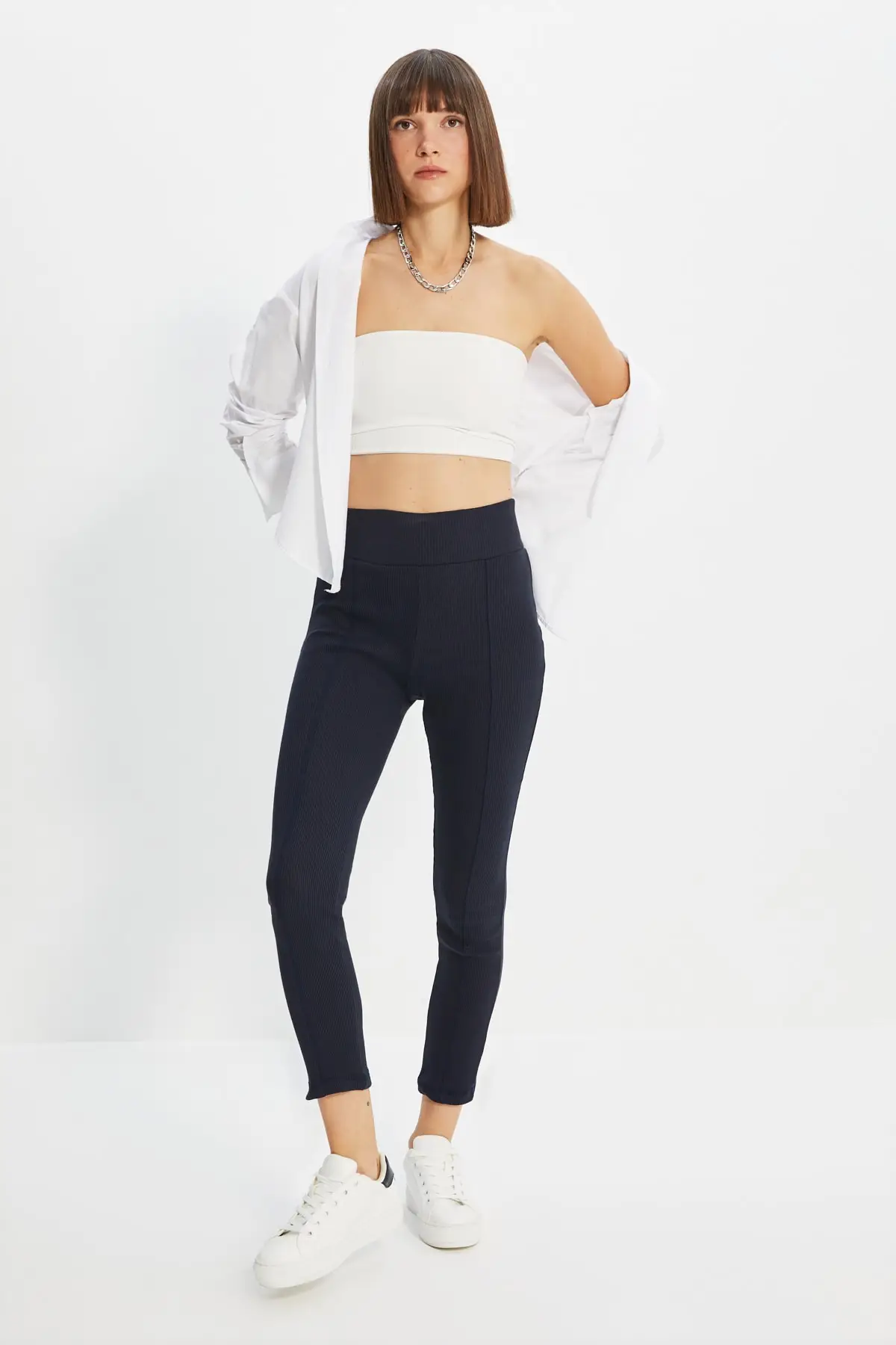 

Trendyol Ribbed Knit Leggings TWOAW22TA0014