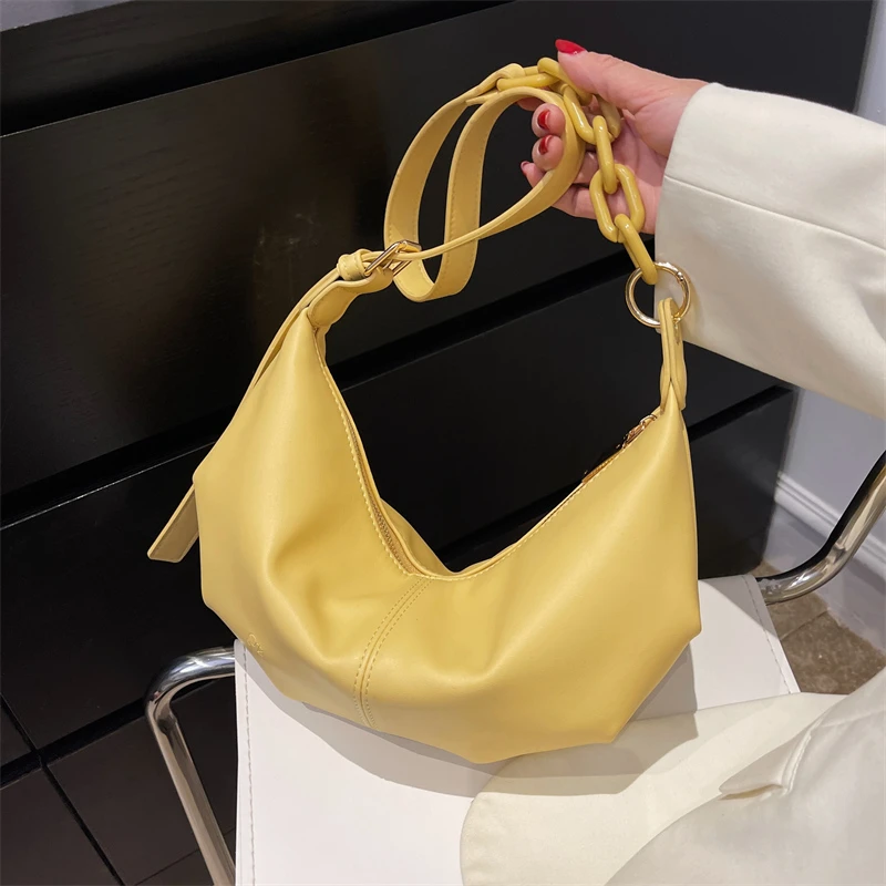 

Half-Moon Small PU Leather Crossbody Bags for Women 2022 Simple Trends Simple Solid Color Shoulder Handbags and Purses