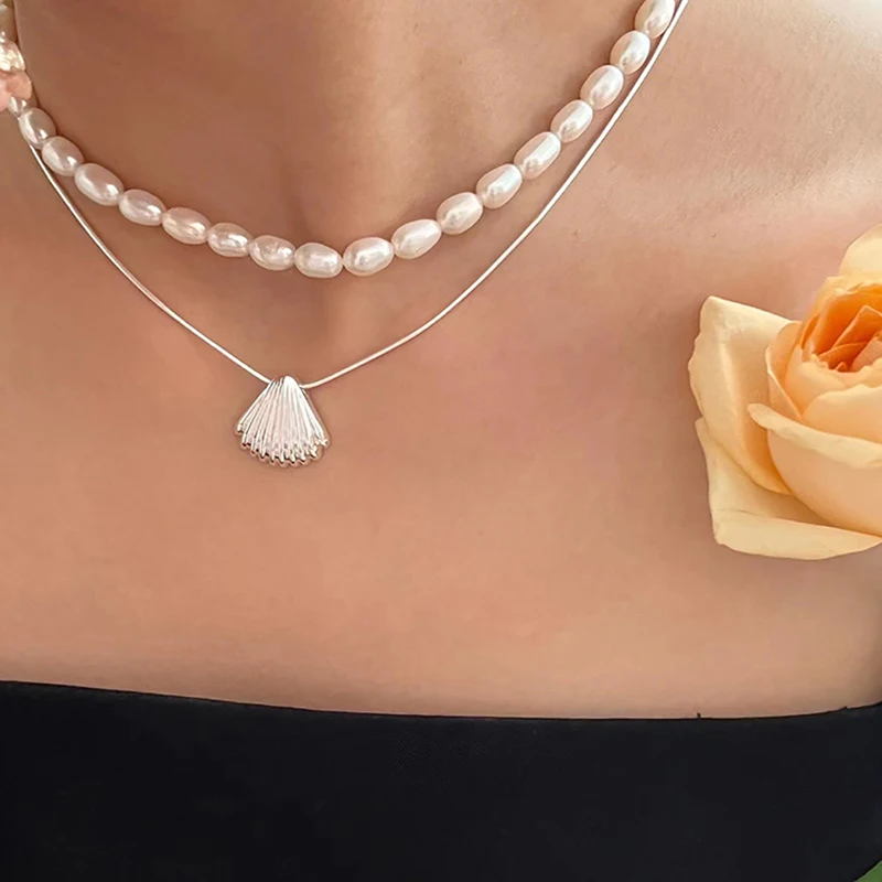 

2023 Trendy Niche Fever Shell Texture Necklace Earrings Female Collarbone Chain High-Level Sense Simple Fashion Party Gift