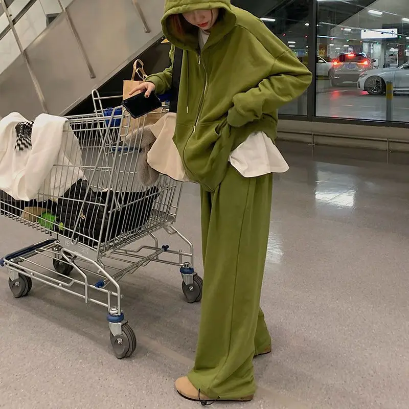 Женский брючный костюм в стиле ретро комплект из 2 предметов толстовка с