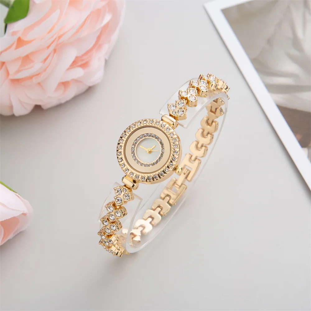 2023 New Cute Fashion Bracelet Watches for Women Diamond Crystal Quartz wristwatches for Ladies Womans Watch Free Shipping