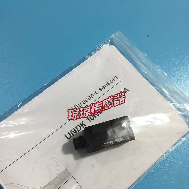 

Новый оригинальный фотоэлектрический переключатель baumer UNDK 10P8914/S35A UNDK 10N8914/S35A