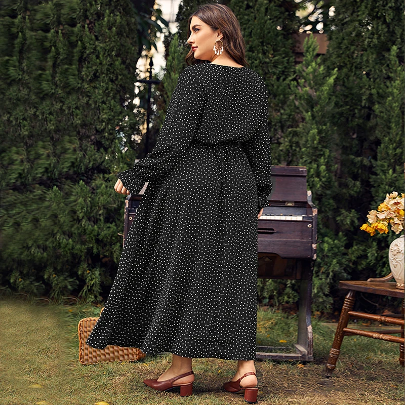 Рисунок 2 - Женское шифоновое платье с длинным рукавом