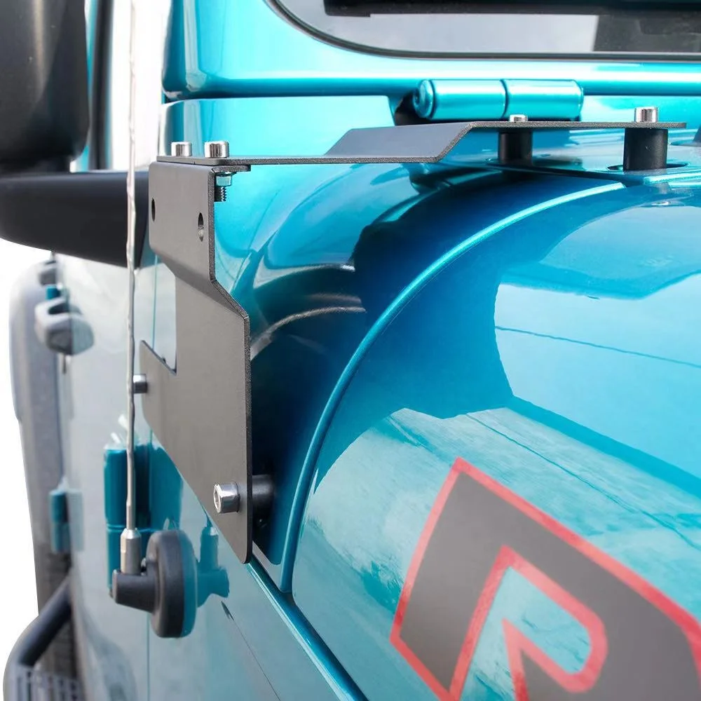 1 пара монтажных кронштейнов для фонаря на передней стойке грузовика боковые