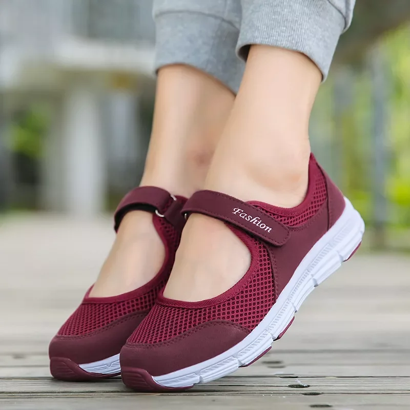 

2022NEW shoes 2022 new spring light mesh sneakers women flats shoes comfortable hiking outdoor mother ladies casual shoes woman