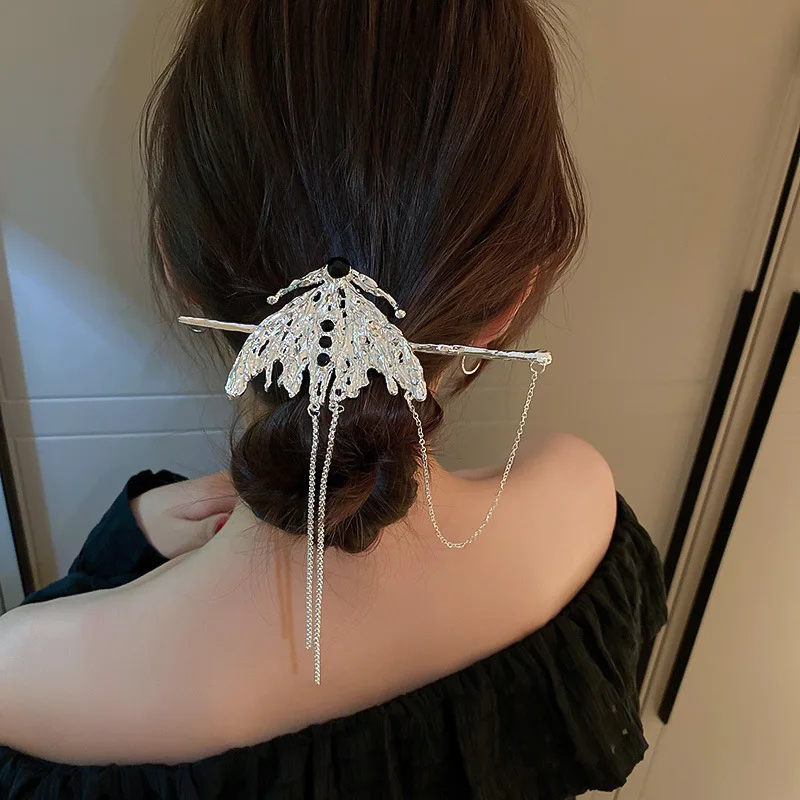 

Модные металлические геометрические шпильки для волос в стиле панк с жидкими бабочками 2022 Модные Винтажные женские простые застежки для волос аксессуары для волос