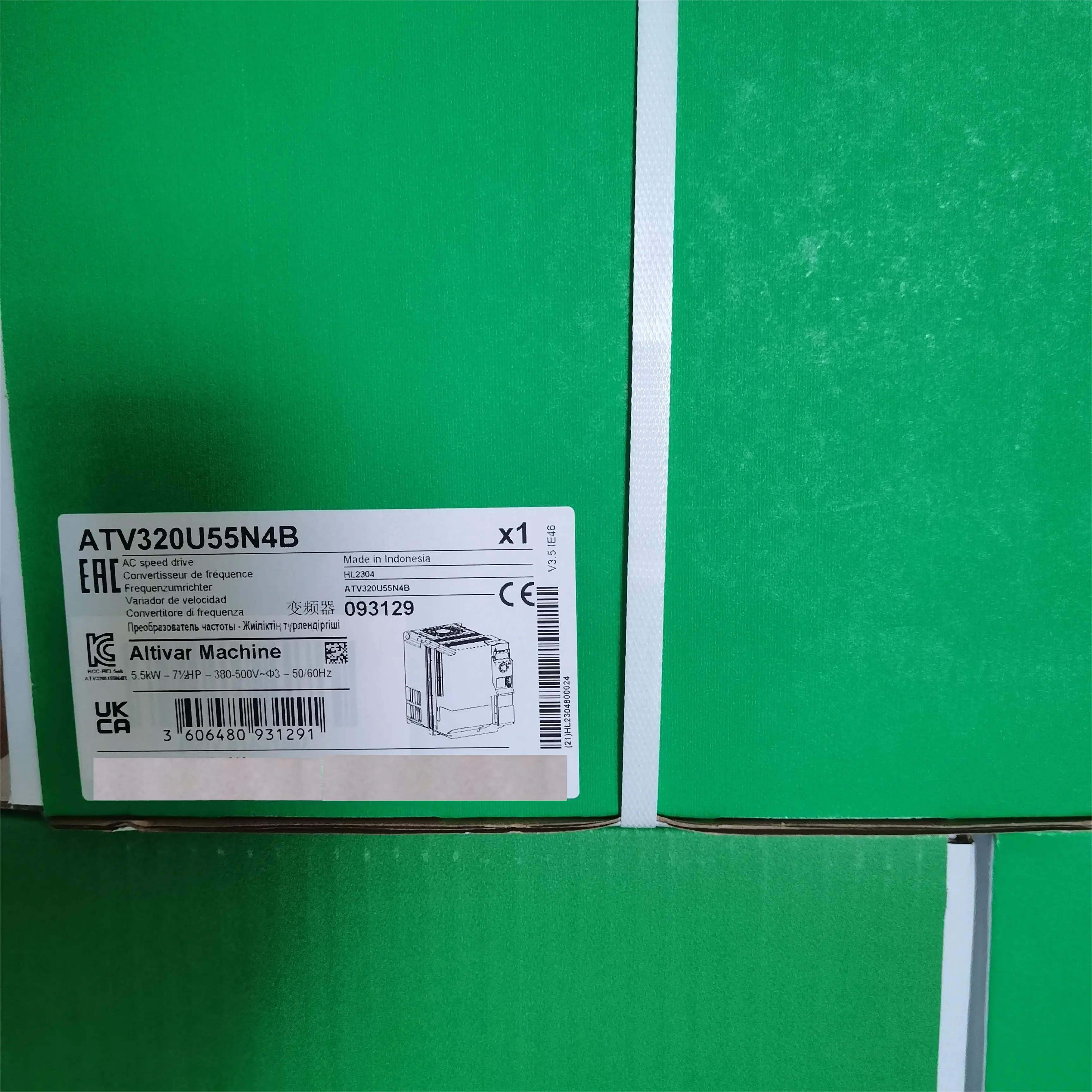 100% Новые оригинальные преобразователи частоты ATV320U30N4B ATV320U40N4B ATV320U55N4B ATV320U75N4B