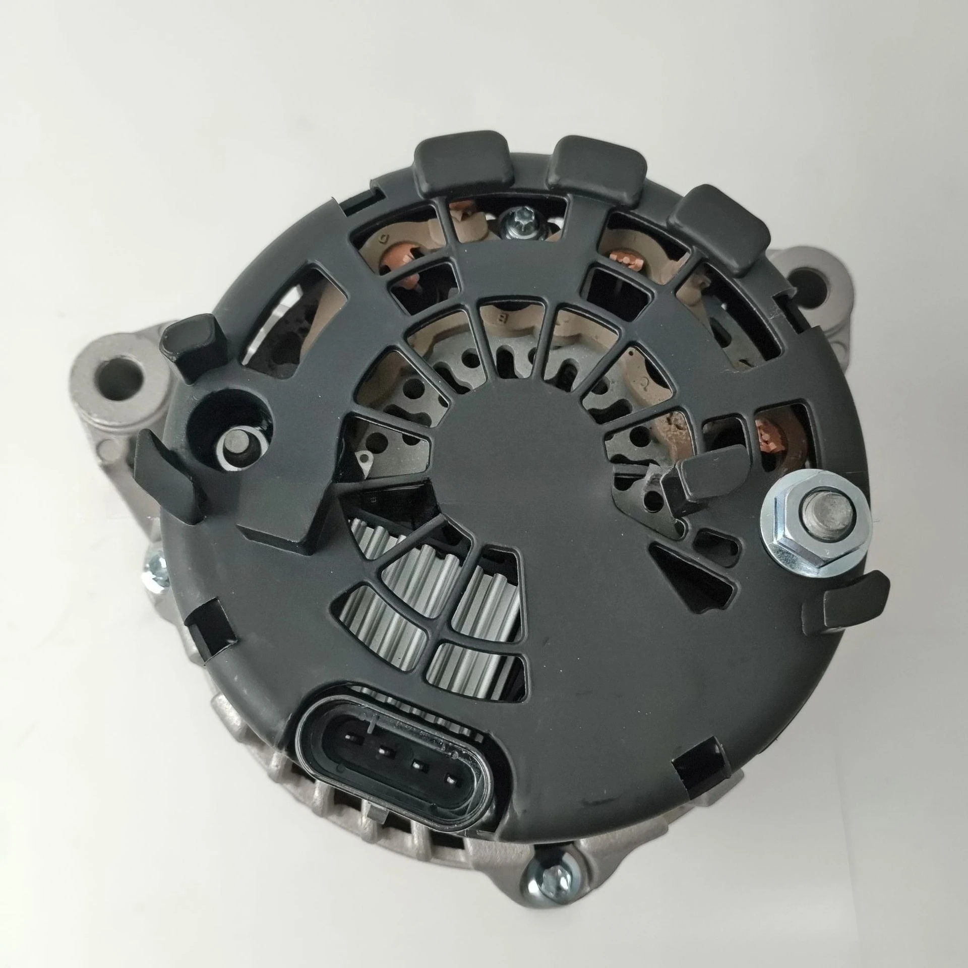 Фото 6651540302 Генератор Shuanglong KGM для SSANGYONG Aiteng ACTYON MUSSO REXTON №4