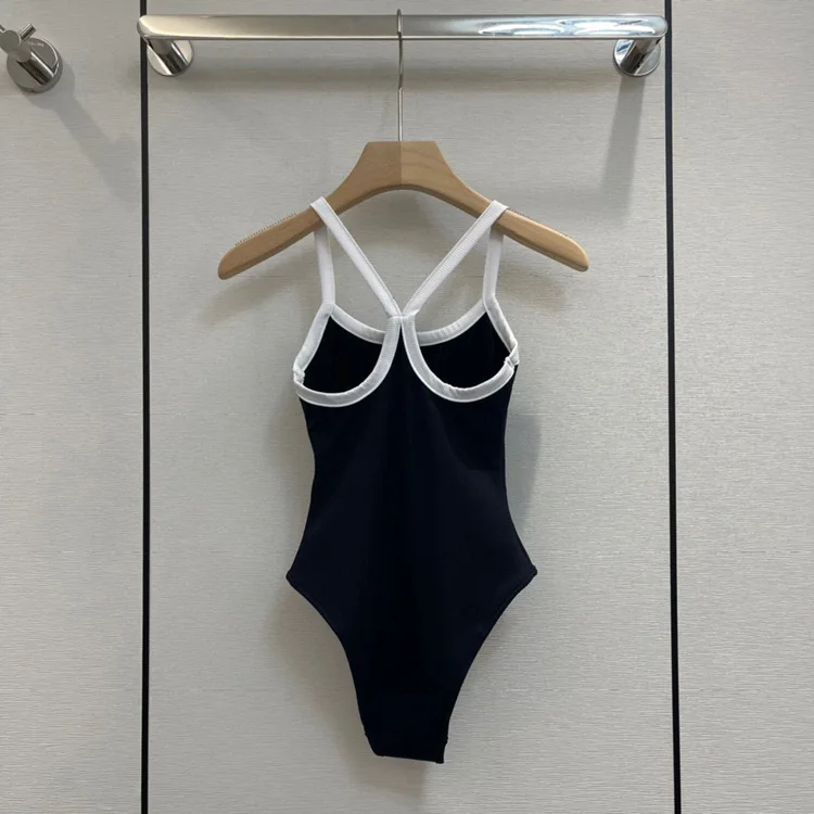 

Luxury One Piece Swimsuit Covering Belly Slim Sexy Bikini Simple Hot Swimsuit Female 2022 Summer High-end Black Swimsuits