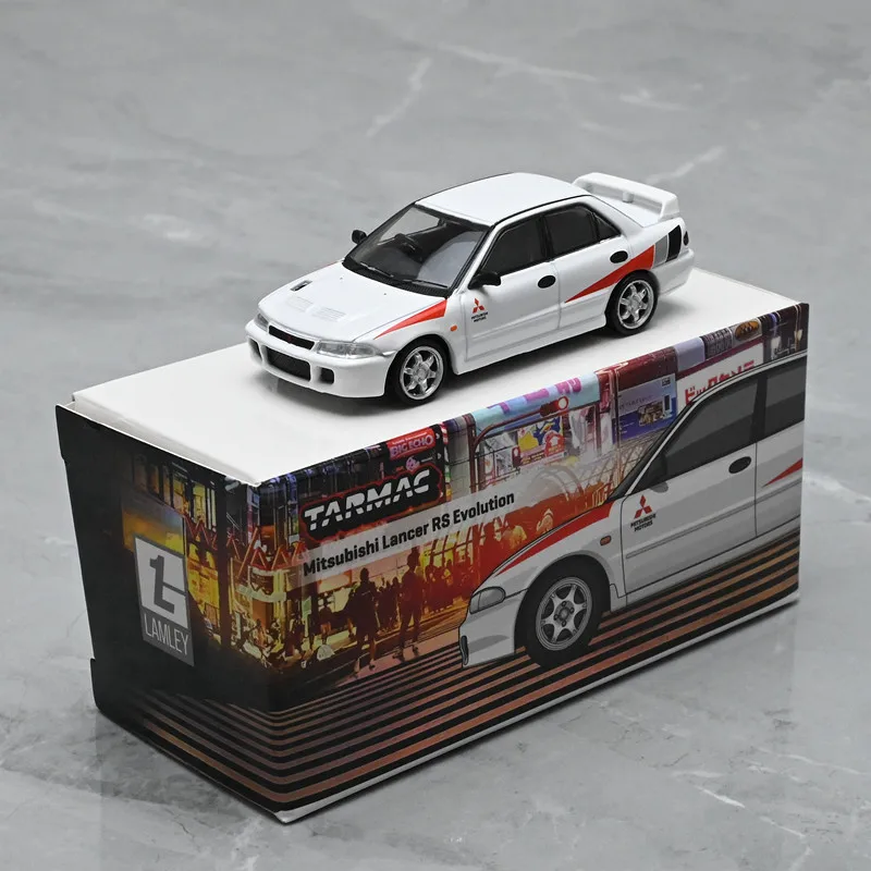 Фото Модель автомобиля Mitsubishi EVO White Lancer RS Evolution из сплава, масштаб 1:64, Diecast Tarmac Works №3