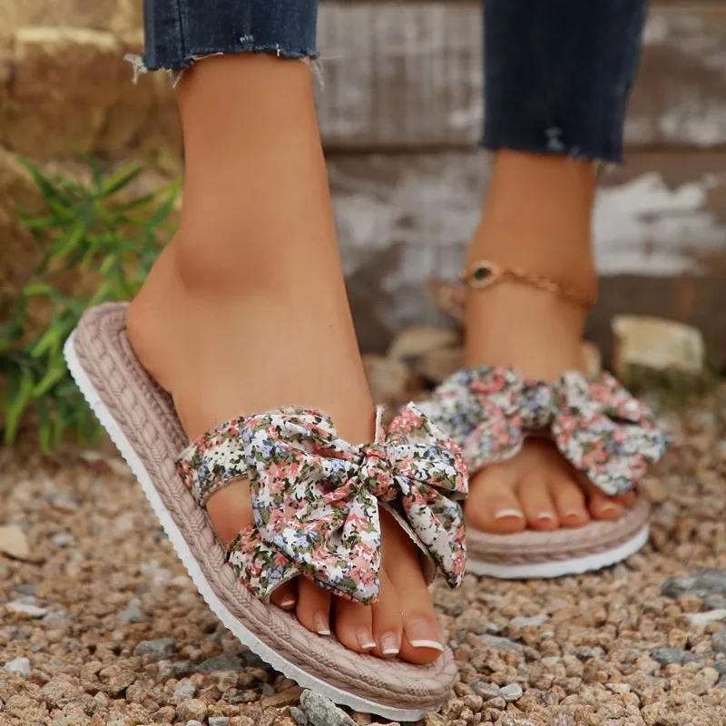 Новые женские тапочки высокого качества универсальные летние модные сандалии с