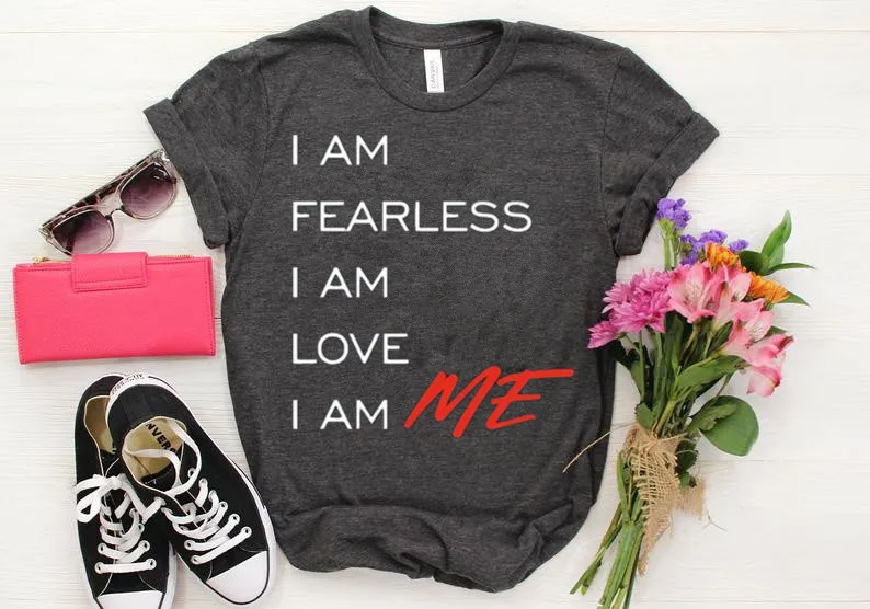 Женская рубашка из натурального хлопка с круглым вырезом и коротким рукавом