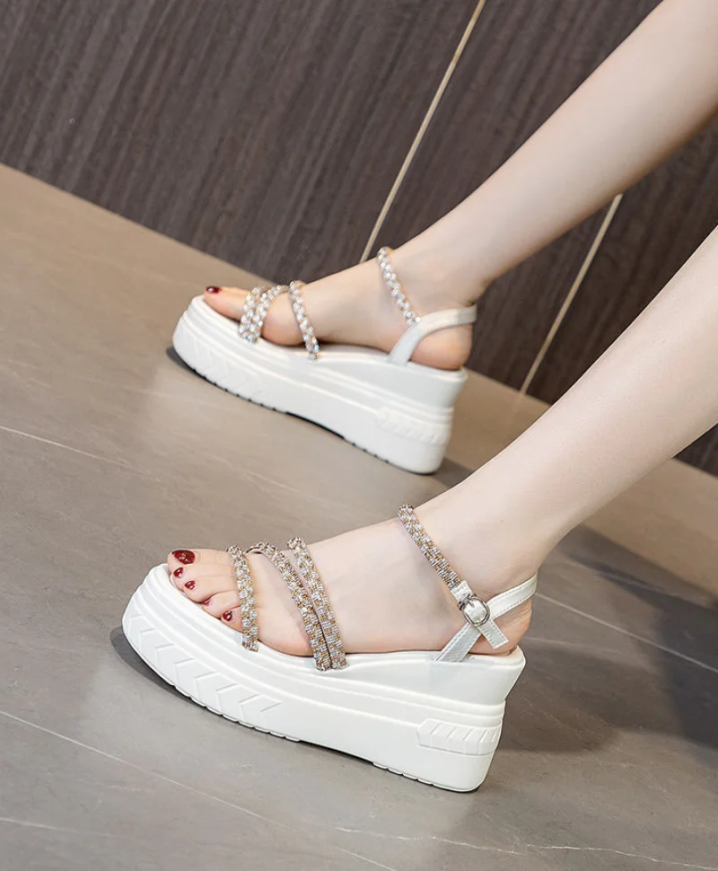 Туфли женские на танкетке босоножки со стразами водонепроницаемые супервысокие