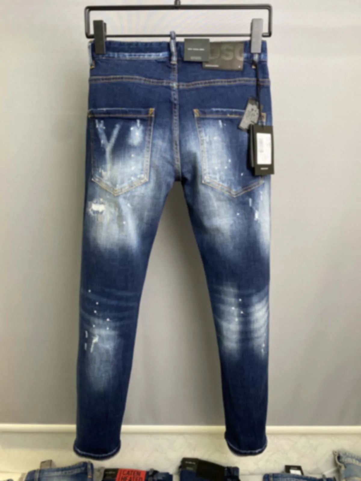 2023 Trendy New D2 Jeans Men's Slim Fit Elastic Feet Versatile Men's Embroidery Label Simple and Fashionable