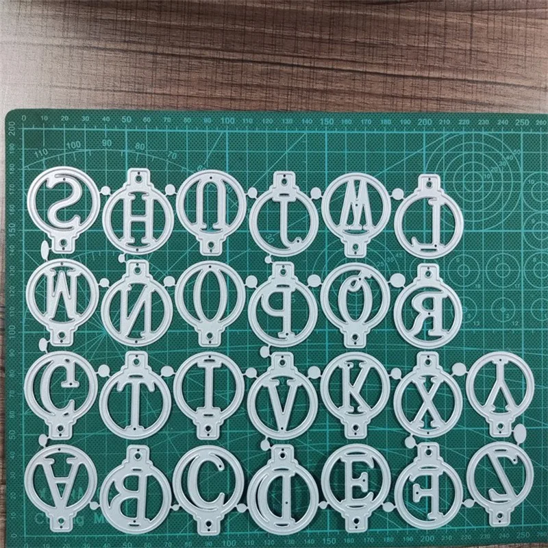 

Christmas Capital Letters Hang Tag Metal Cutting Dies for Scrapbooking DIY Photo Album Card Making Decorative Stencil New