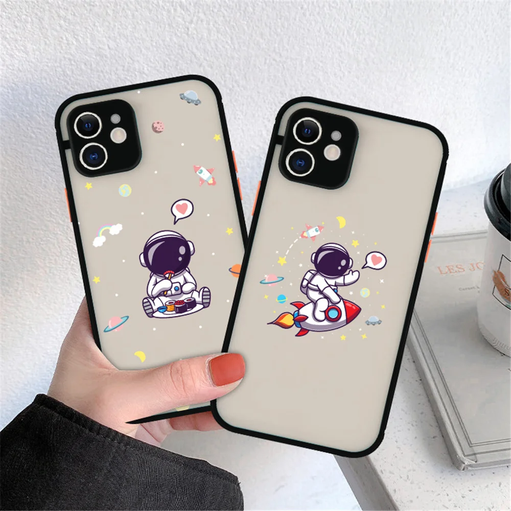 moskado Creative Cute Astronaut Phone Case for iPhone 11 Pro Max 13 Mini 12 X XR XS Max 7 8 Plus Dust-proof Mobile Phone Shell