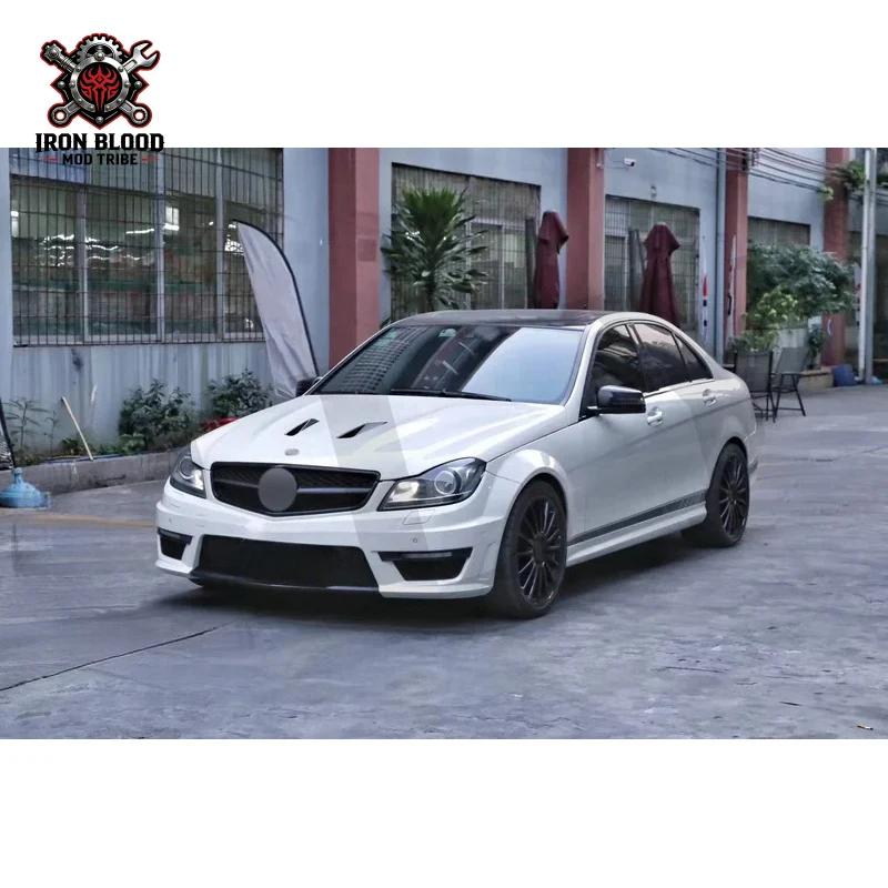 Фото Подходит для капота Mercedes-Benz C-класса W204 Facelift 507 C63 AMG, железный капот двигателя, модели 2008-2014 годов №4