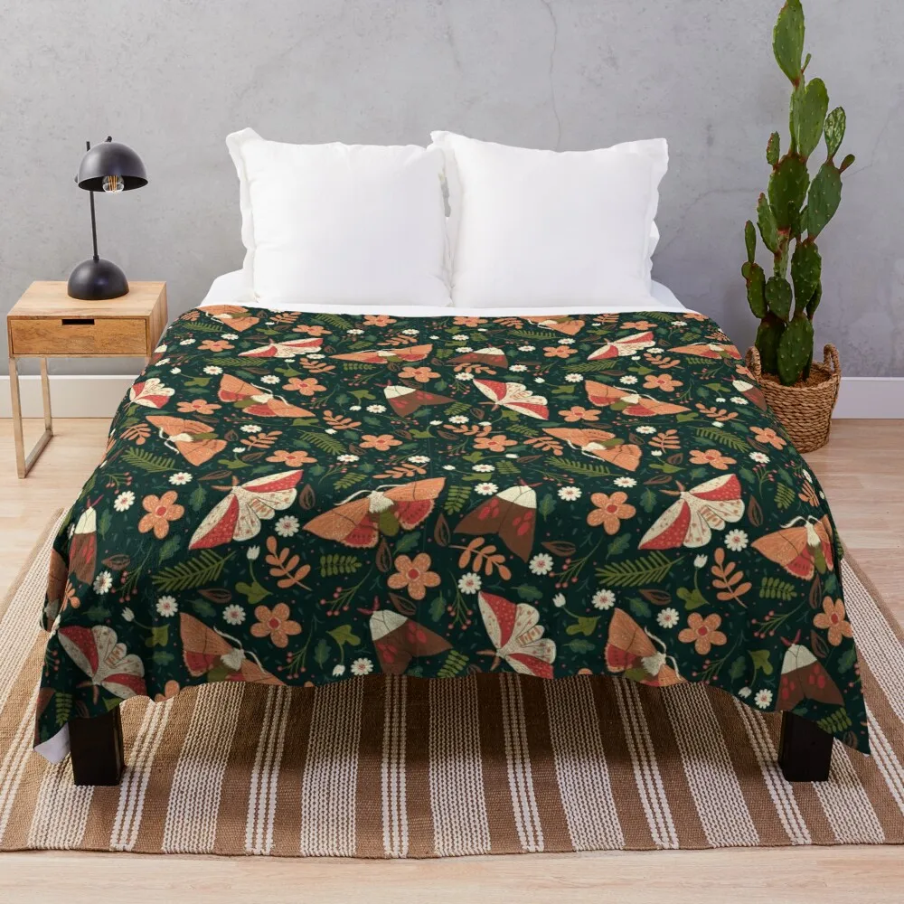 

Красочный узор с молью и цветочными элементами, одеяло, пушистое одеяло, летнее одеяло, одеяло в стиле ретро