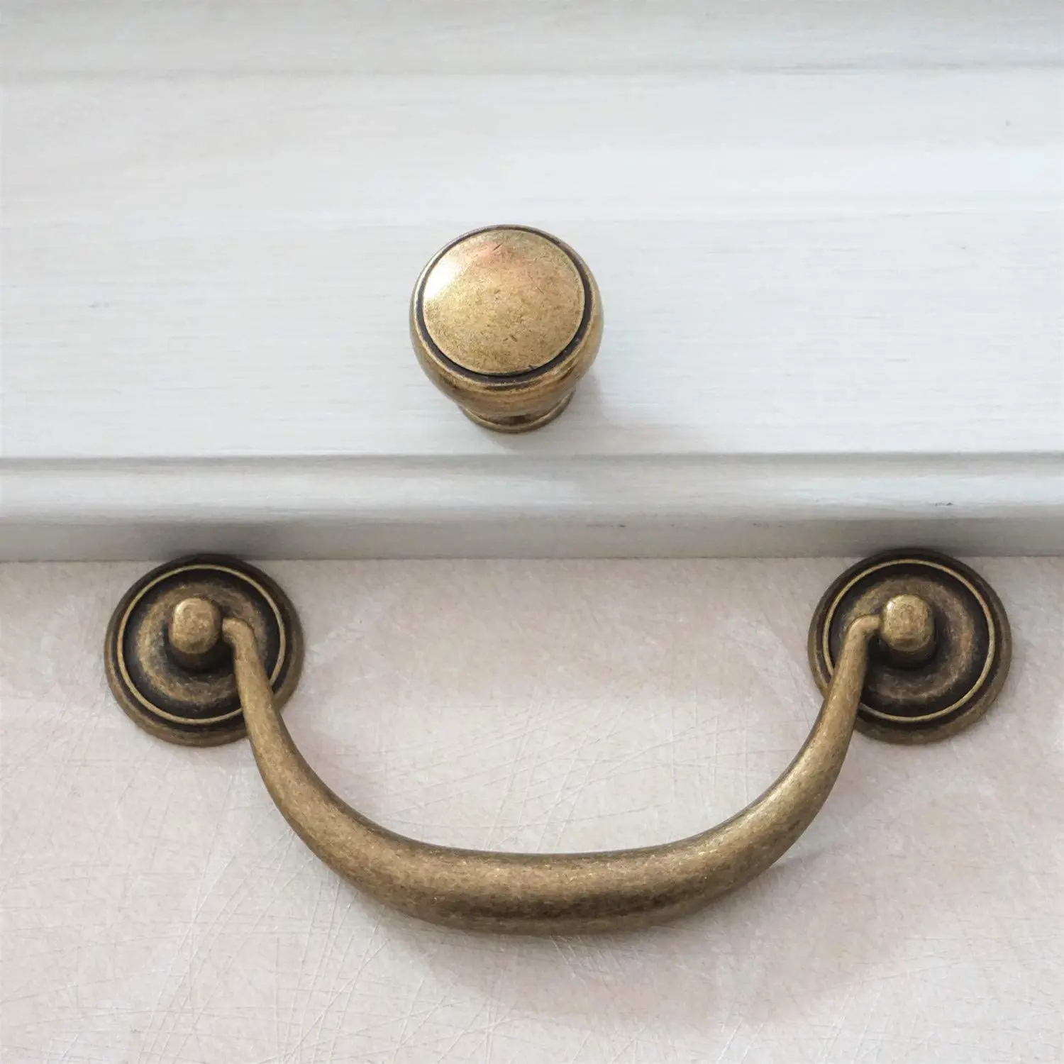 

Ручки кухонные из цинкового сплава, черные, 4,25 дюйма, в стиле ретро