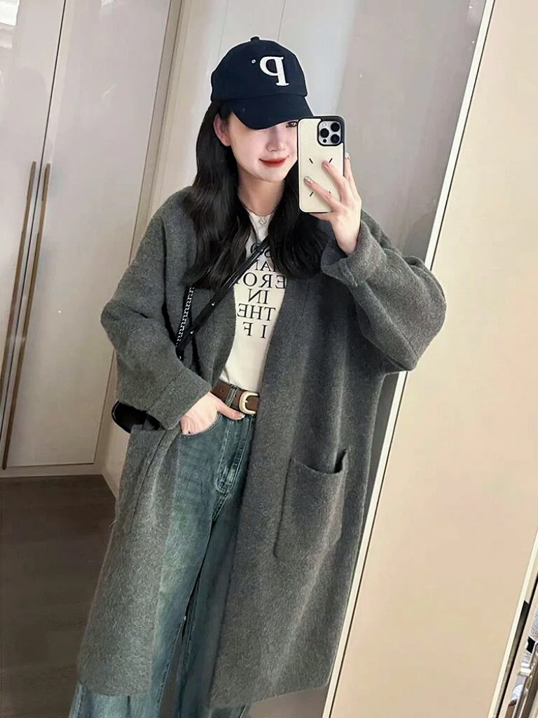 Вязаный кардиган средней длины длиной выше колена свободный длинный свитер