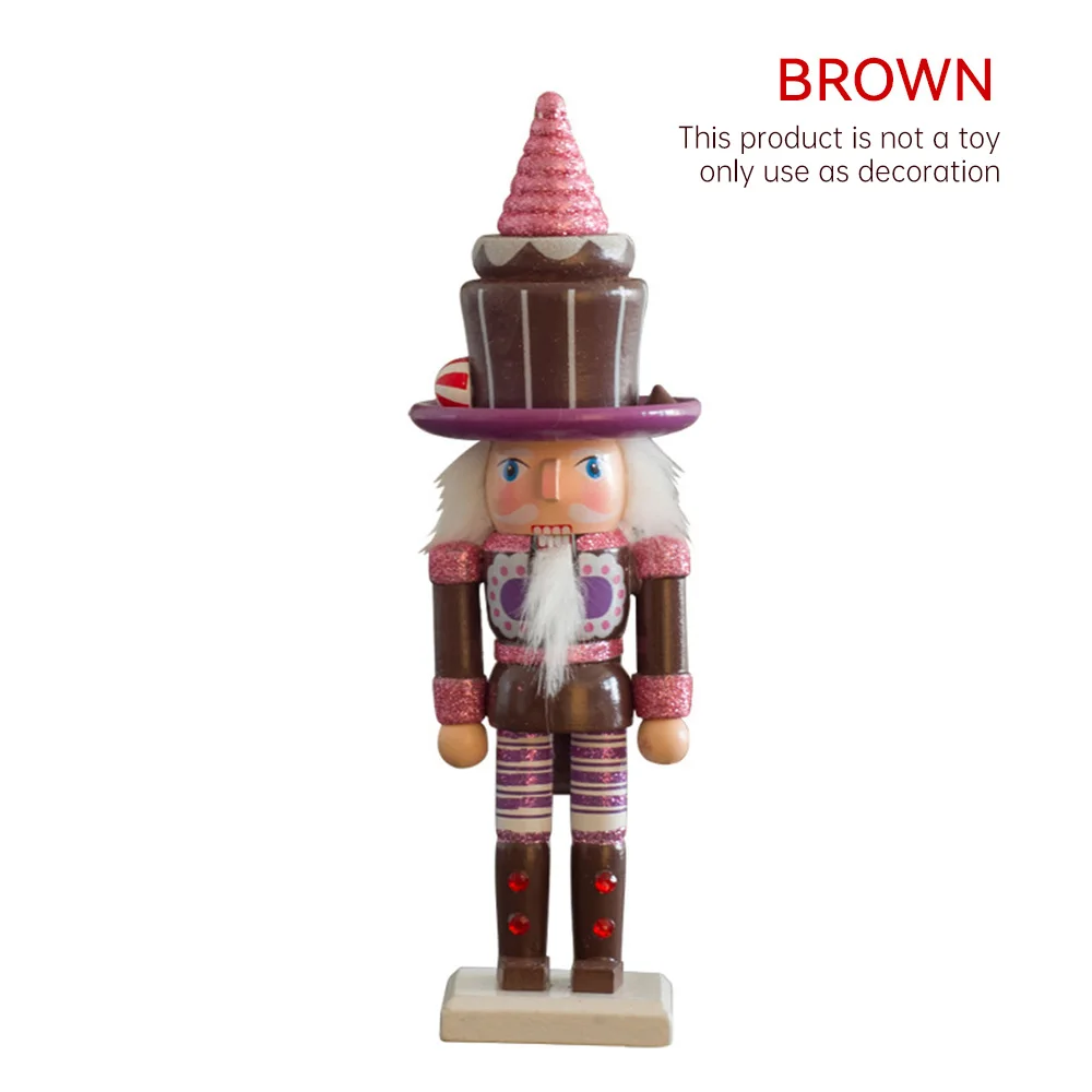 

Деревянный Щелкунчик