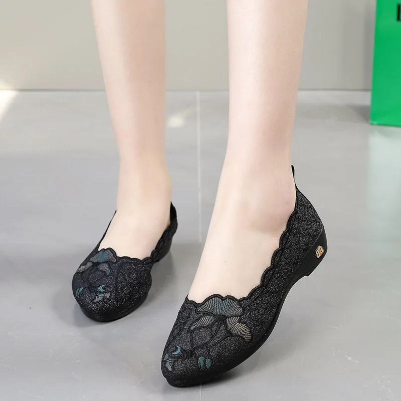 Pointed toe flats women's summer wedged shoes ladies embroidered loafers woman glitter slip on ballet flats shoes free shipping