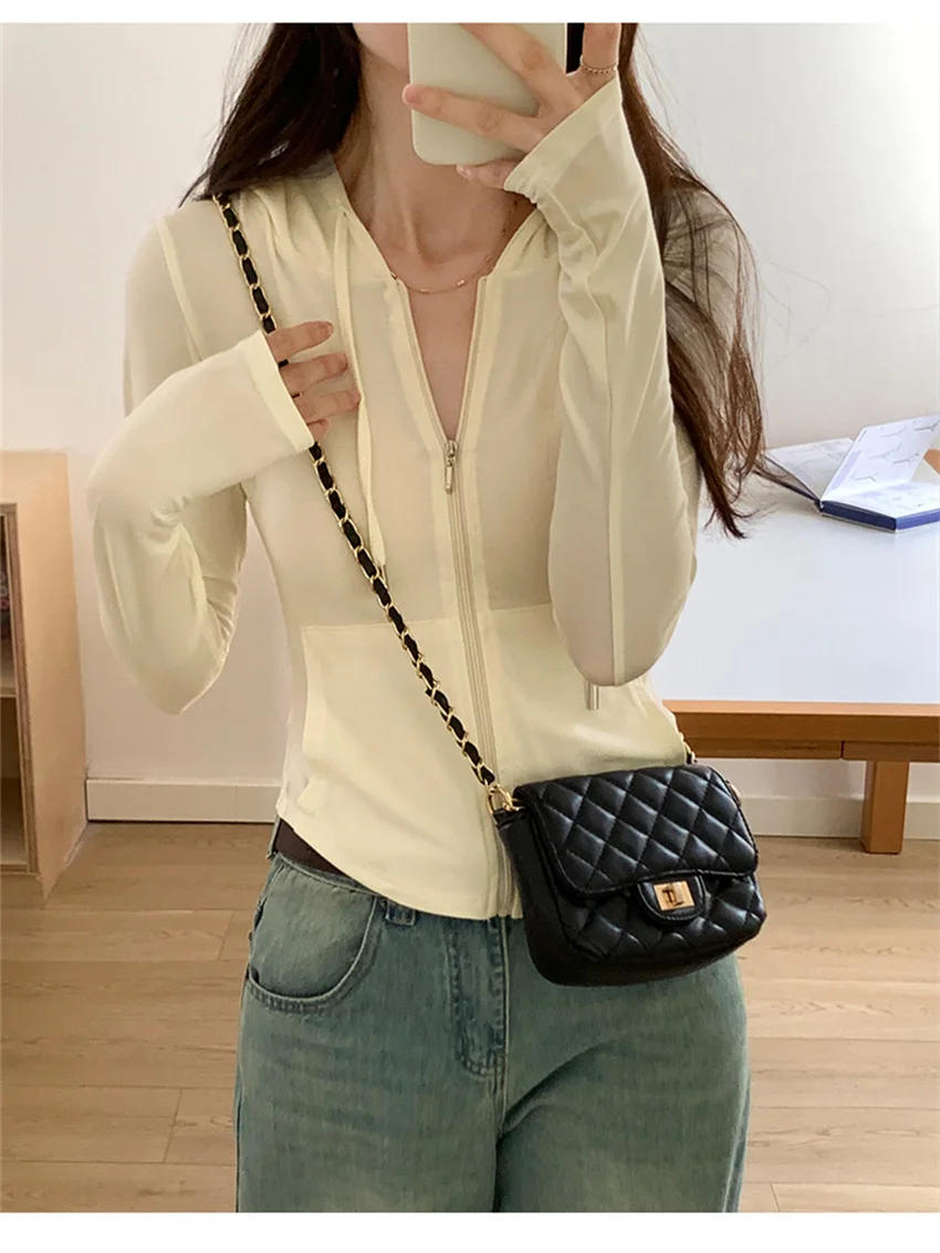 Куртка Alien Kitty женская с капюшоном стильное приталенное пальто длинным рукавом