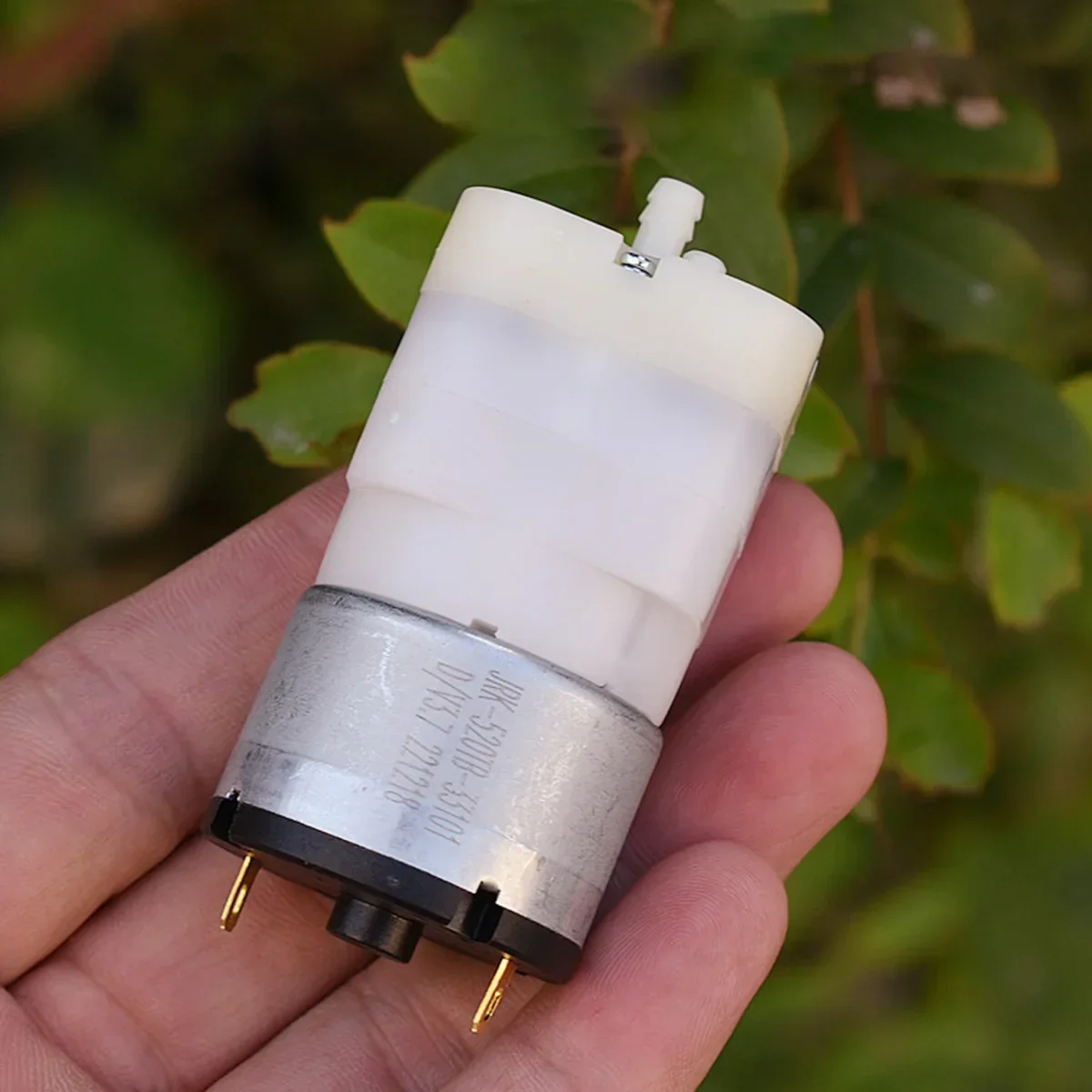 Мини 520 Мембранный насос для накачивания постоянного тока 3 В 7 5 Вт Бесшумный