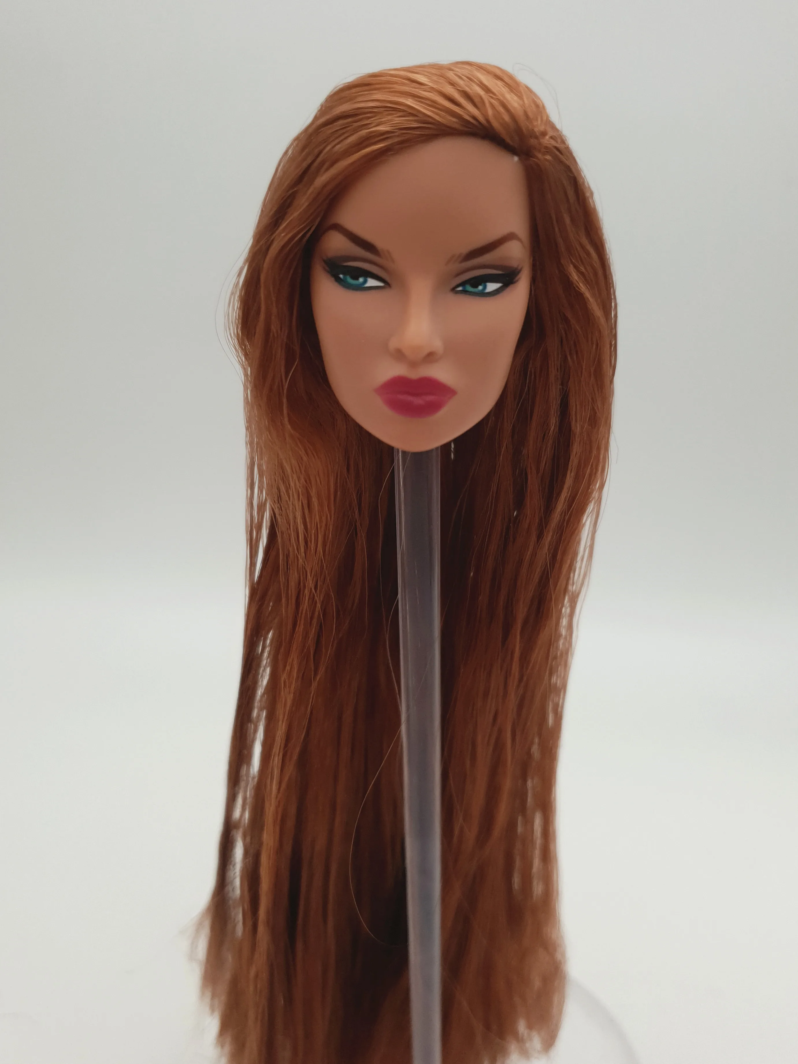 

Fashion Royalty Brown Hair Reroot Ruffles and Blooms Eugenia Perrin-Frost Hungarian Skin Integrity 1/6 Scale Doll Head