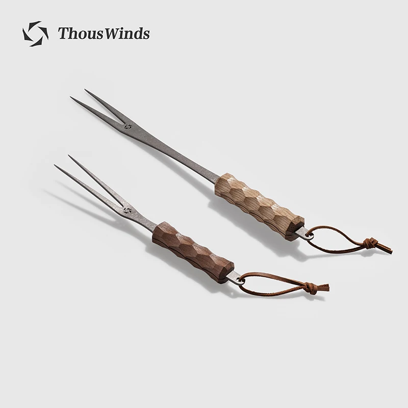 

Thous Winds Titanium Roast Fork Outdoor Camping Wooden Handle Barbecue Fork Barbecue Tool Hot Dog Telescoping Roasting Fork For