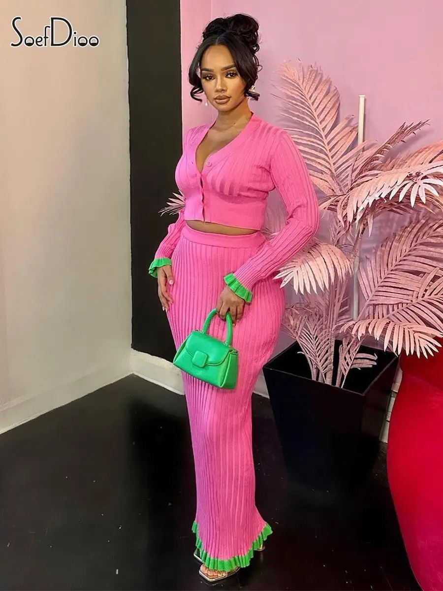 

Женский трикотажный костюм Soefdioo, розовый кардиган с V-образным вырезом и зеленая юбка, элегантный сексуальный костюм, 2023