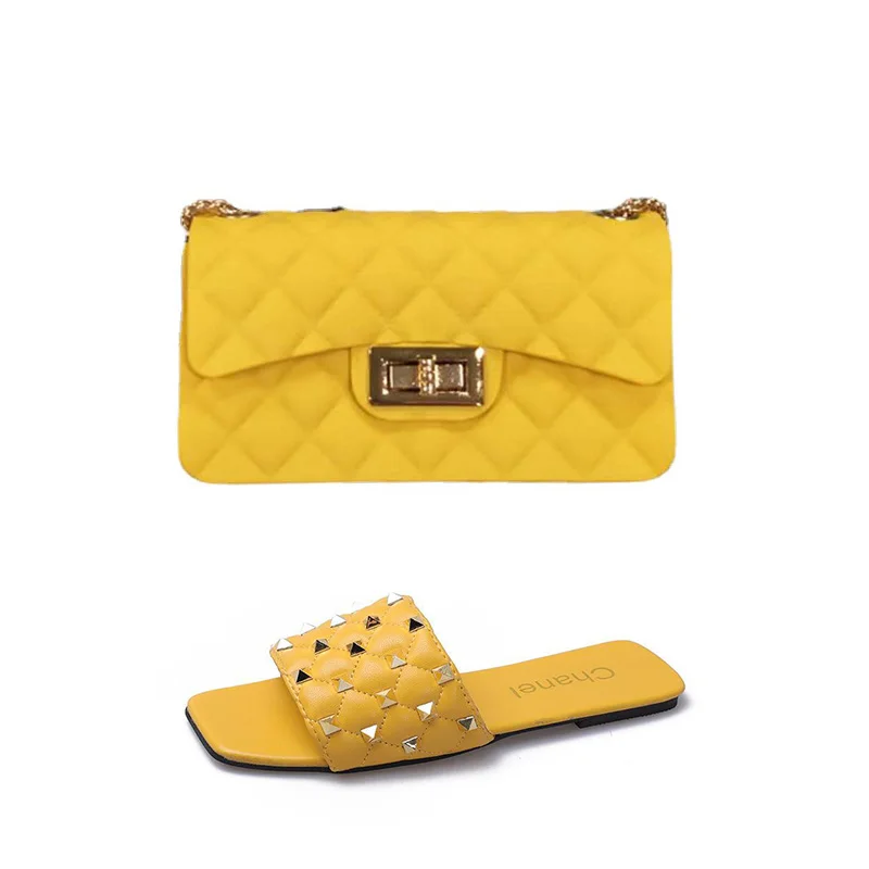 

Сандалии женские с заклепками, уличные шлепанцы на плоской подошве, роскошный модный кошелек, сланцы, большие размеры, лето