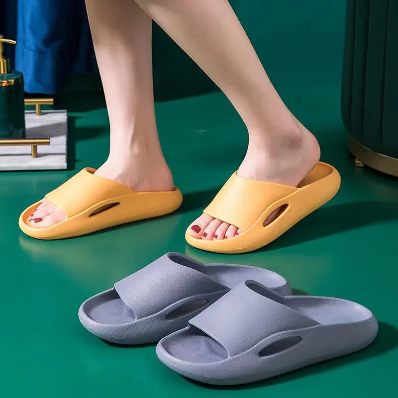 2022 New Summer Women Thick Platform Bathroom Home Slippers Men Soft Sole Indoor Slides Female Sandals Non-Slip