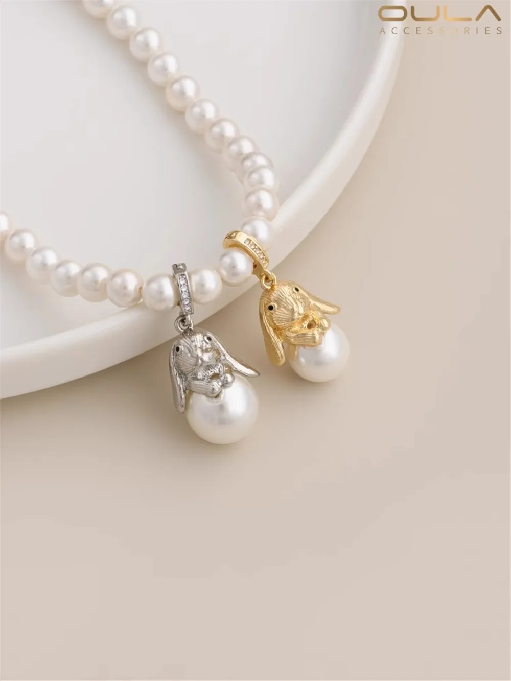 Подвеска-кролик с длинными ушками из 14-каратного золота пряжкой семян дыни и