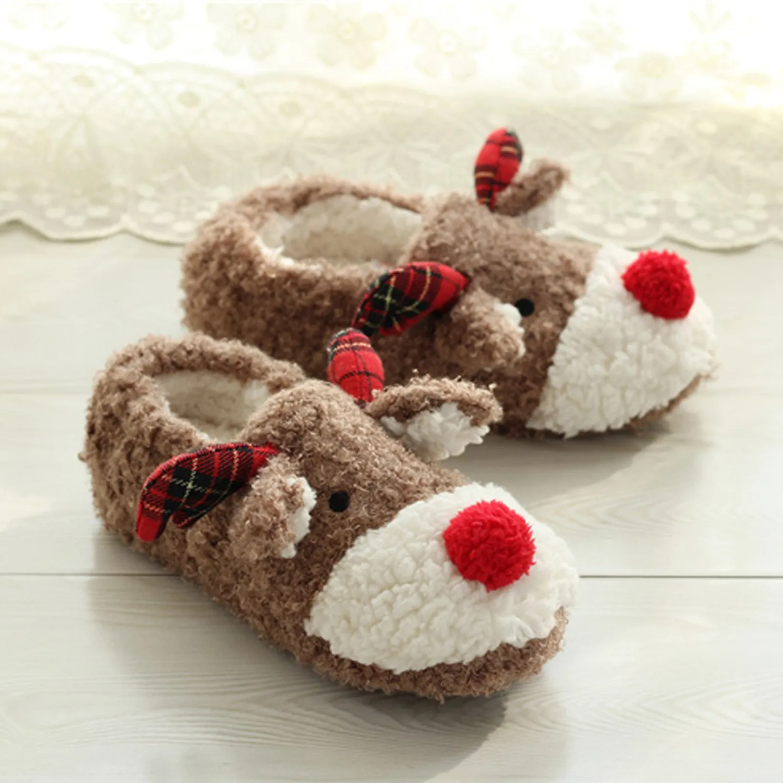 

Cartoon Cute Cotton Slippers Autumn and Winter Indoor Home Couple Slippers Warm Faux Fur Slippers Girl Heart Cotton Shoes Winter