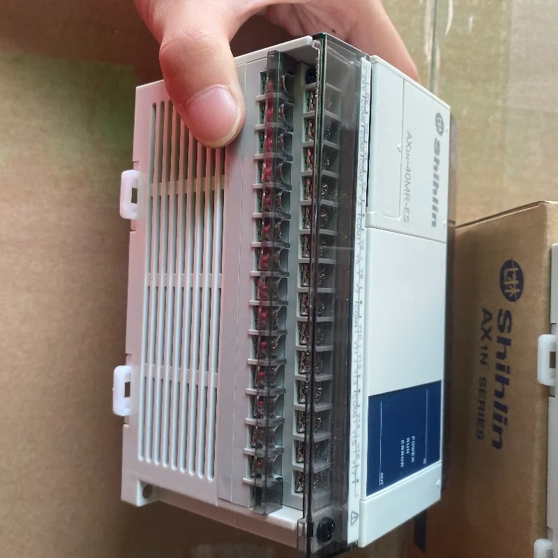 Фото AX1N-40MR/MT 40-точечный хост, 24-точечный вход, 16-точечный выход для ПЛК Shilin №1