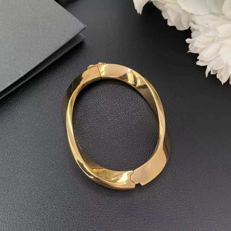 Бесплатная доставкаНовый ретро-браслет неправильной геометрической формы для