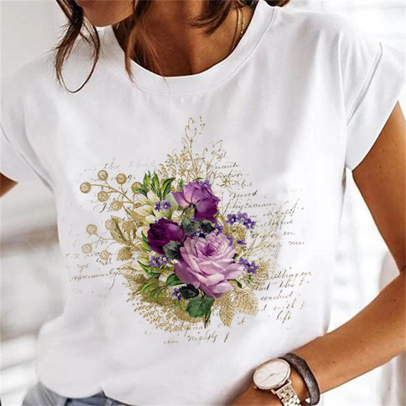 

Футболка женская летняя с коротким рукавом, круглым вырезом и принтом