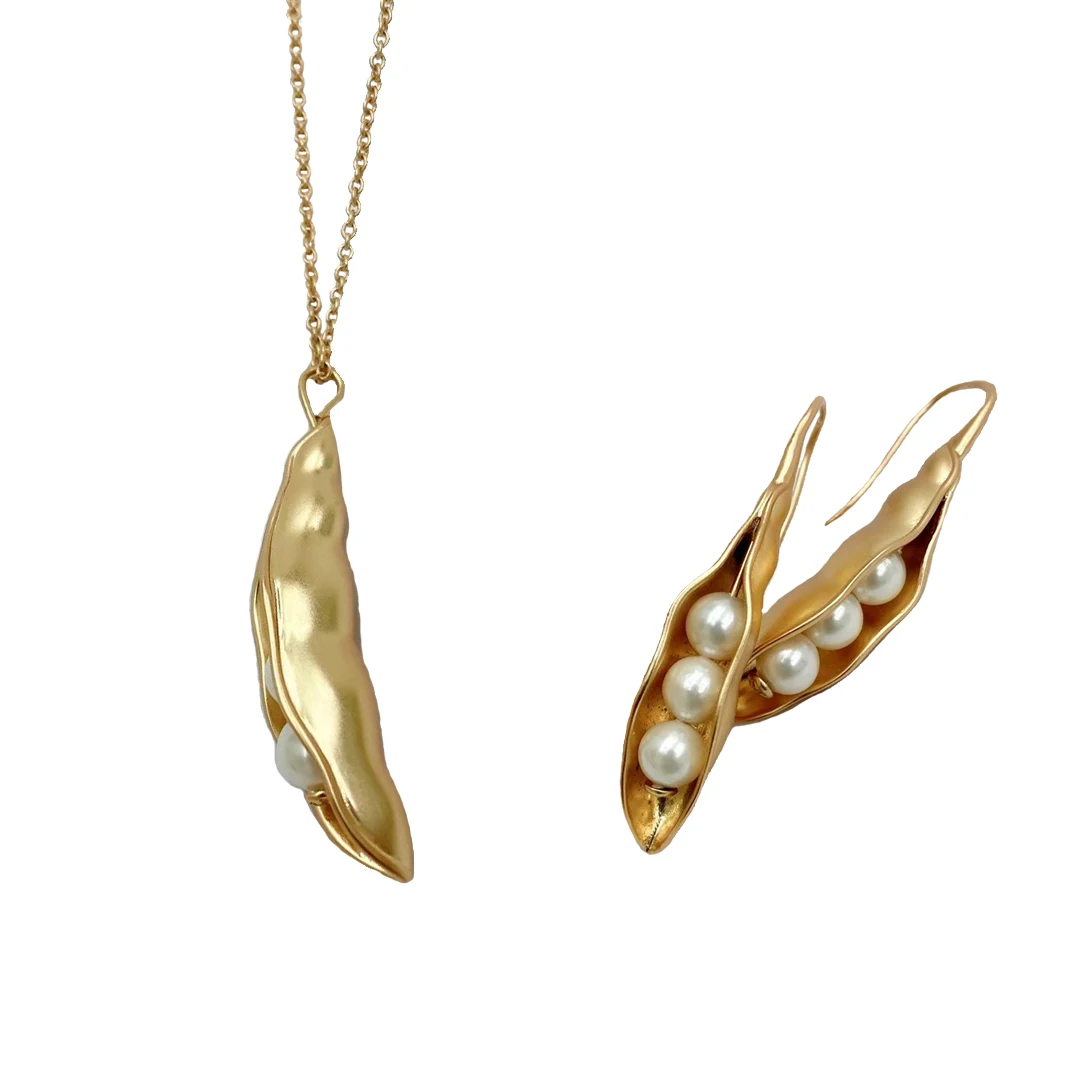 

Бесплатная доставка, классическое модное женское ожерелье NIGO, серьги-гвоздики, ювелирные изделия, гипоаллергенное ремесло # nigo89216