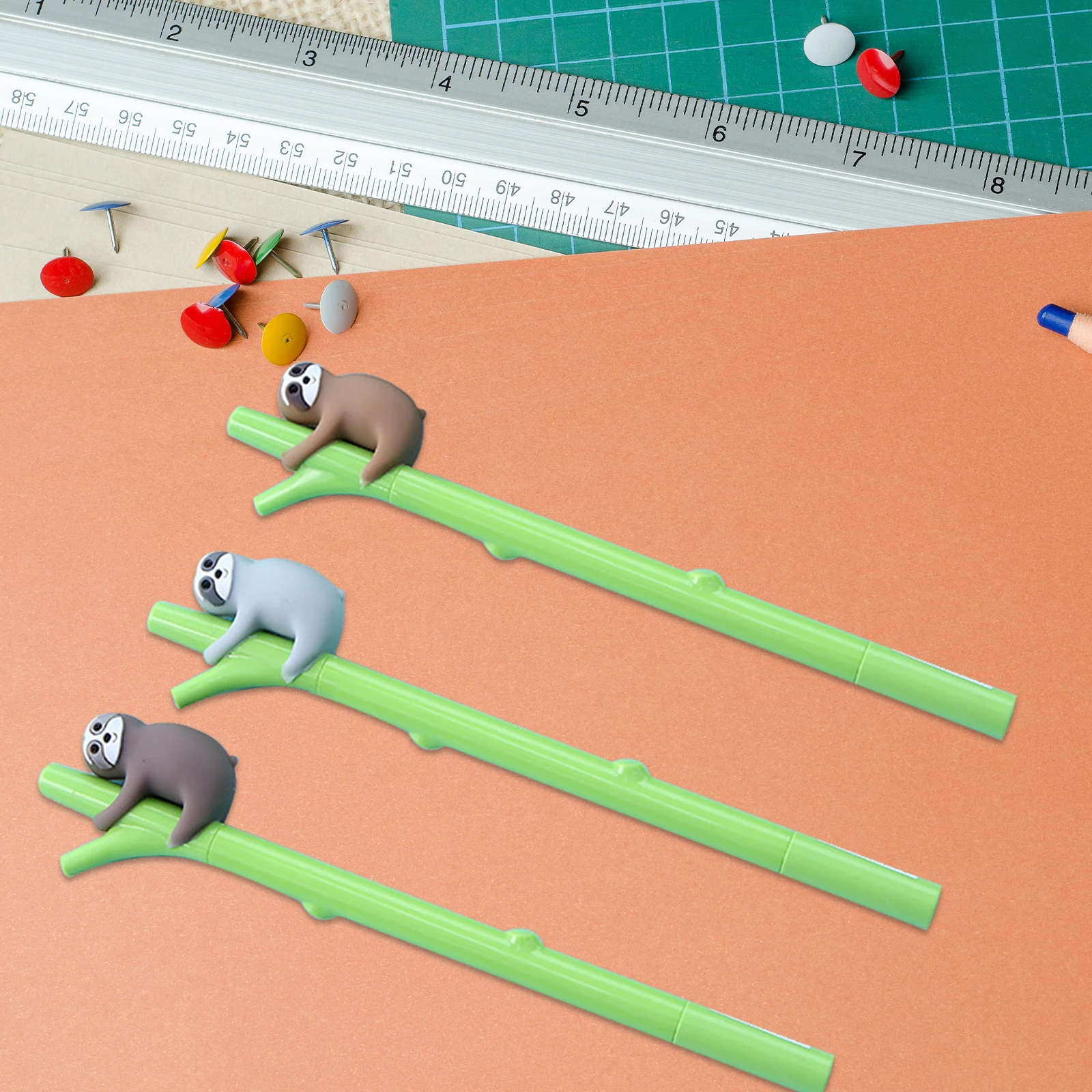 

18pcs 05MM Korean Stationery Cute Cartoon Pen Advertising Gel Pen School Fashion Office Kawaii Supply Panda Bamboo Animals